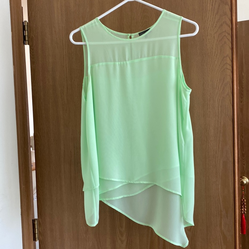 Vince Camuto top